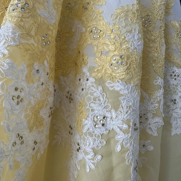 Sherri Hill White and Yellow Skirt Dress - Picture 2 of 6